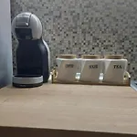 アパート Mina Modern & Cozy Main Square Gtc *