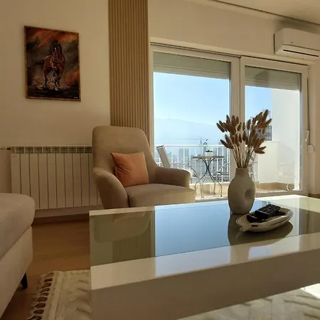 Mina Modern & Cozy Main Square Gtc Apartment *