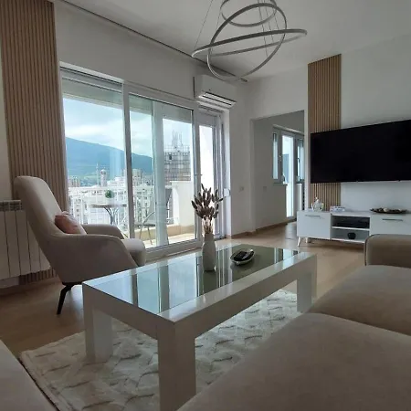 Mina Modern & Cozy Main Square Gtc Skopje