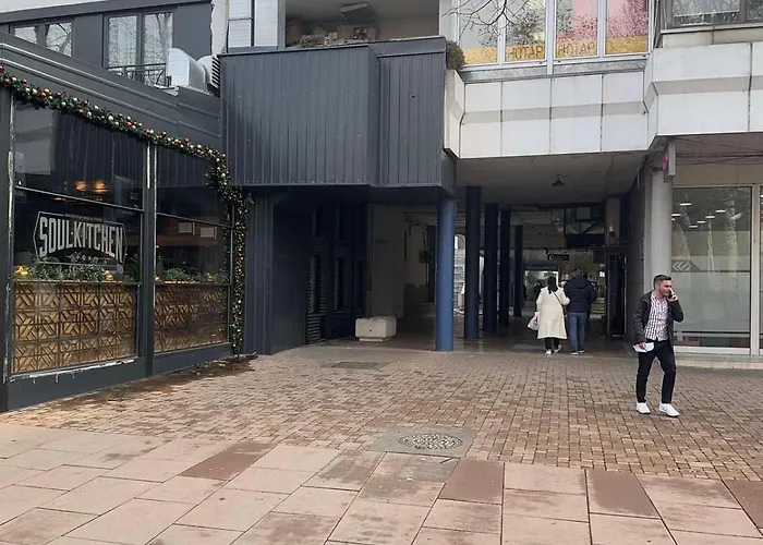 Mina Modern & Cozy Main Square Gtc Appartement Skopje