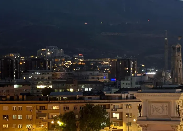 Mina Modern & Cozy Main Square Gtc Appartement Skopje