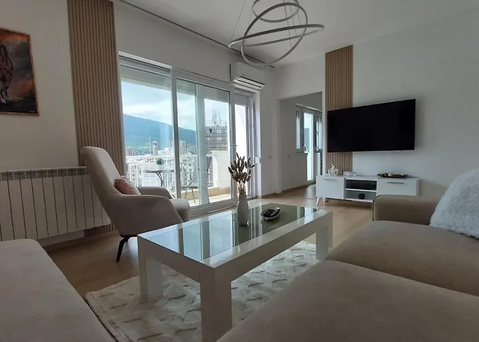 Mina Modern & Cozy Main Square Gtc Skopje