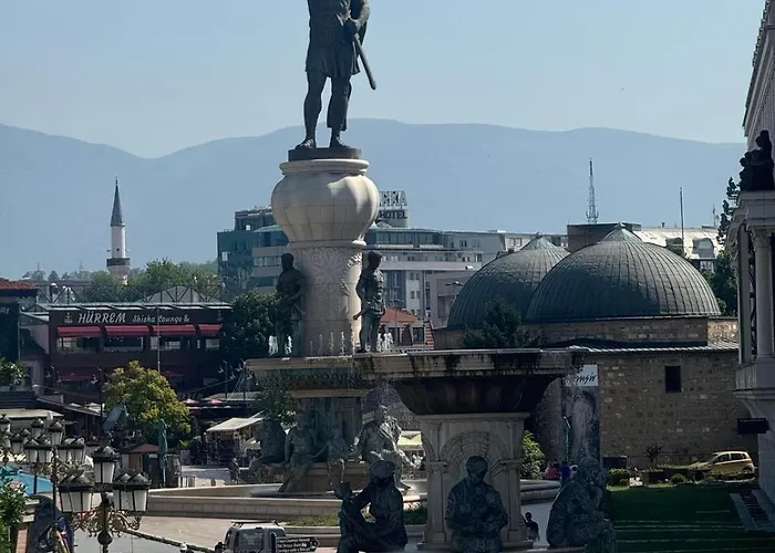 Mina Modern & Cozy Main Square Gtc Appartement