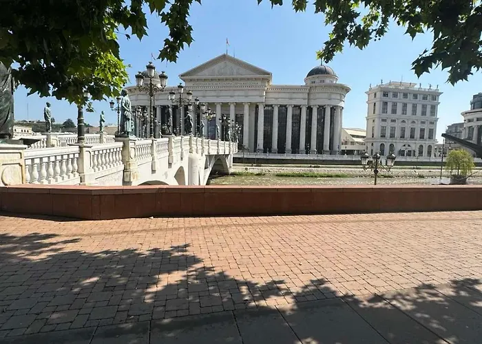 Mina Modern & Cozy Main Square Gtc Skopje